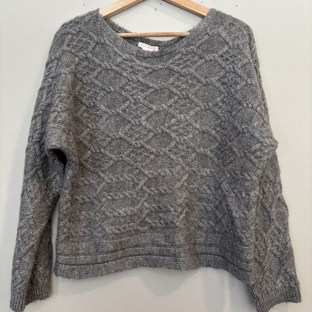 Chunky Knit Cropped‎ Sweater Size M Boatneck Long Sleeve Pullover